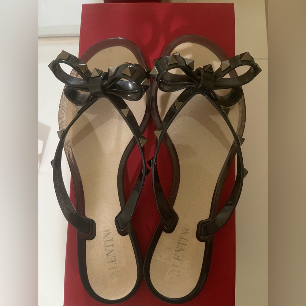 Valentino Rockstud Sandals Size 37